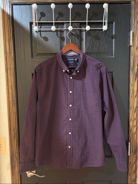 Nautica Men's Long-Sleeve Button-Down Shirt - Burgundy and Navy Check